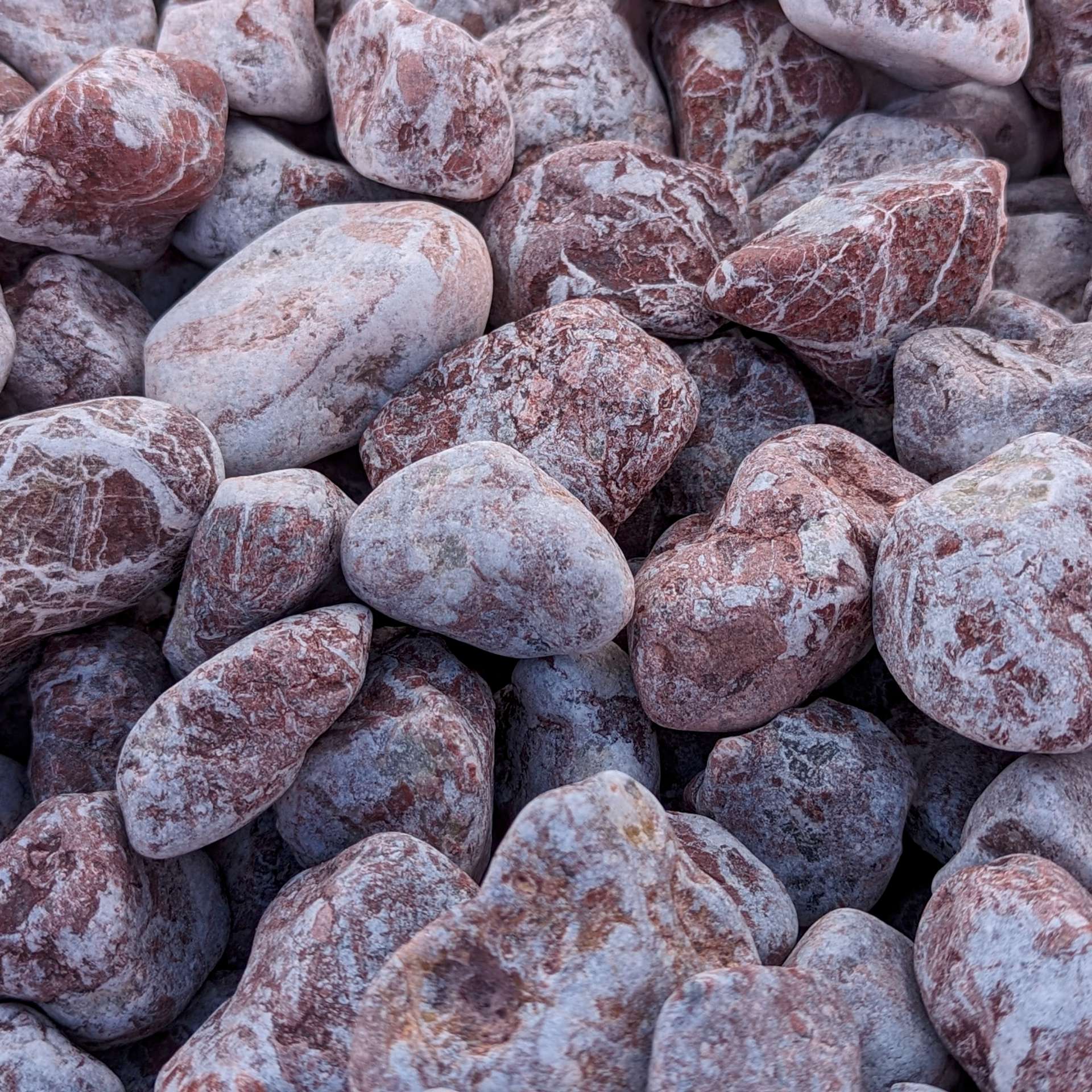 Marmura rotunjita Bordeaux 6-10 cm (pret/sac de 500 kg) - imagine 2